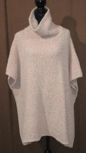 Poncho Do Everything in Love OSFM NUEVO SIN ETIQUETAS Rosa Cuello Tortuga - Imagen 1 de 7