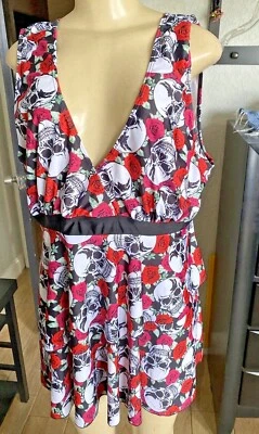 ROSE GAL ROSES & SKULL Punk Gótico Tankini Nadar SOLO, 3X, SIN ALMOHADILLAS SOLO PARTE SUPERIOR bx22 Foto 1 de 4