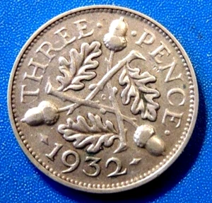 1932 GREAT BRITAIN BRITISH 3 THREE PENCE SILVER coin - Picture 1 of 2