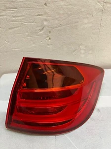 STOP TAILLIGHT POST. RIGHT RIGHT BMW 530 SW 2018 - Picture 1 of 6