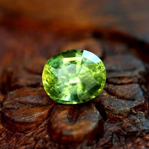 Zertifiziert 2,10ct natürlicher grüner Saphir SI Klarheit Oval aus Kenia Minen 7,9x6 mm - Bild 1 von 4
