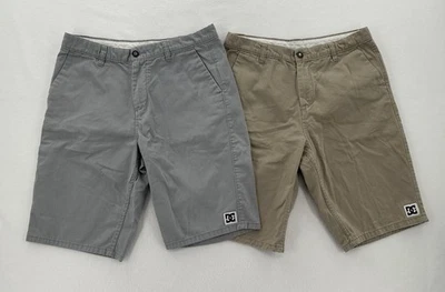 Pantalones Cortos DC De Colección Para Hombre Talla 30 Beige/Gris Usados LOTE DE 2 Foto 1 de 4