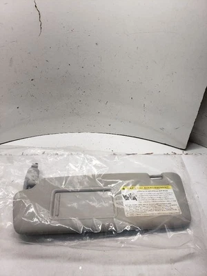 Parasol conductor sedán sin iluminación compatible con 02-08 AUDI A4 1396024 Foto 1 de 4