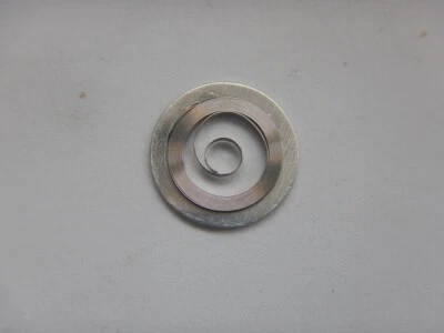 SANS MARQUE JAEGER LECOULTRE MEMOVOX 489 814 RESSORT DE BARILLET MOUVEMENT MANUAL MAINSPRING