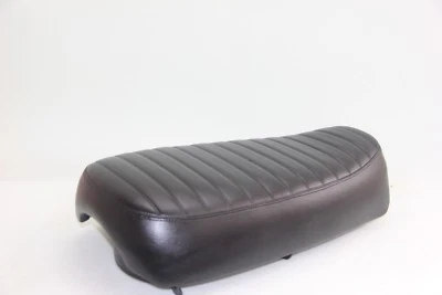 22 inches 1977-1984 BMW R80 R100 RT RS /7 Twin Shock motorcycle seat CODE: T4054 - Image 1 of 4