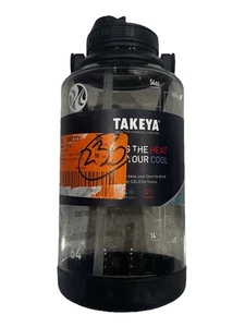 Botella de agua motivacional Takeya Tritan 64 oz con tapa de pajita - Imagen 1 de 6