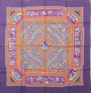 HERMES 100% Seidentuch QALAMDAN Carre 90 lila ohne Etikett ohne Karton gebraucht. - Bild 1 von 9