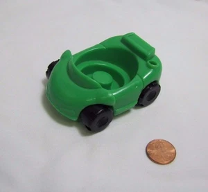 Fisher Price Little People Green Car Vehicle For Garage House Family 1995 - Picture 1 of 3