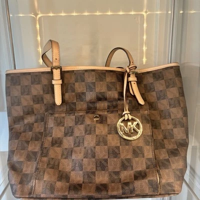 Michael Kors Dark Brown Purse - Image 1 of 4