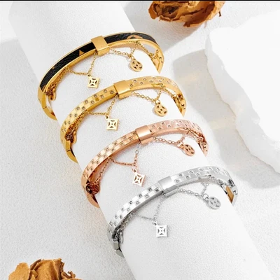 Lv clover dangling charms stainless steel openable kada bracelet 7.5 in bangle - Image 1 of 4