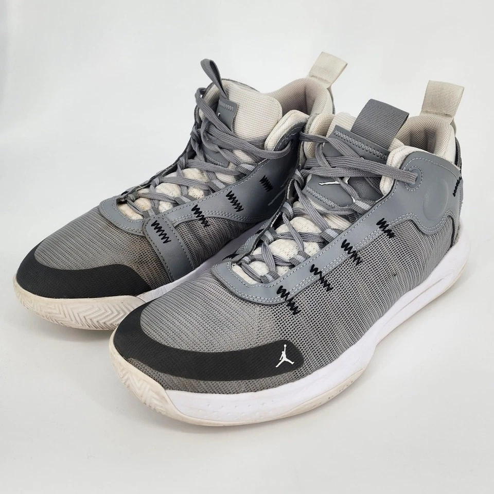 Tênis de basquete masculino Jordan Jumpman 2020 PF tamanho 12 - Imagem 1 de 4