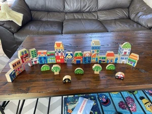 Imaginarium Discovery City: Wooden Blocks To Build A Town, Two Cars, 40+pcs - Picture 1 of 5