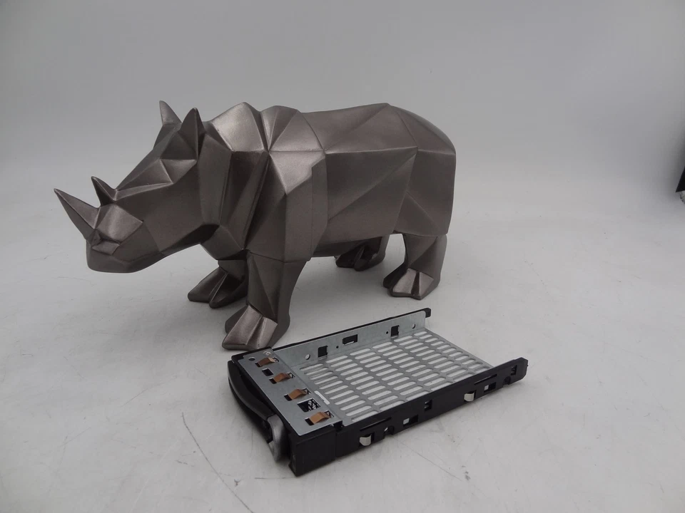 Dell 7JC8P Poweredge C6100 SFF Tray - Bild 1 von 1