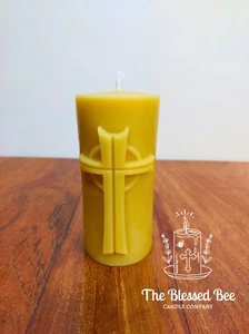 100% Pure Beeswax Baptism Candle Holy Cross Church Pillar 13 cm x 6 cm 360g - Picture 1 of 9