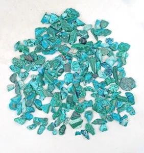 Shattuckite naturale cabochon misto forme shattuckite druzy 72747 - Foto 1 di 5