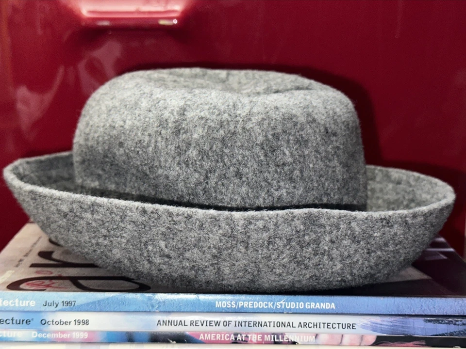 Sombrero de bombín Kangol gris Derby Cap ajuste elástico trituradora de lana años 80 hecho en Reino Unido mediano Foto 1 de 4