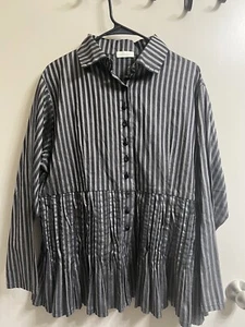 Krista Larson Cotton Stripe Grey Black Blouse One Size (item 18.2) - Picture 1 of 8