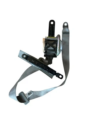 Cintura anteriore sinistra NISSAN X TRAIL T30 2001/2006 TK-AB2-EG345 - Immagine 1 di 4