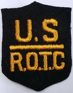 US ARMY 1950'S ERA ROTC PATCH - GOLD ON BLACK - Picture 1 of 2