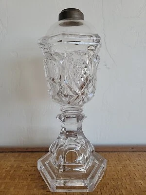 Lámpara de vidrio de sílex de aceite de ballena con patrón de corazón sándwich EAPG 9,75" Foto 1 de 4