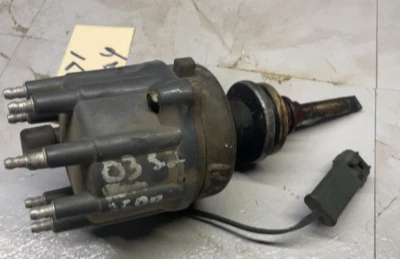 1998-2003 DODGE DURANGO 1998 CHEROKEE Distributor 5.2L 5.9L OEM - Image 1 of 4