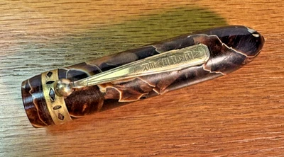 Tapa de pluma estilográfica vintage, Wearever, mármol marrón, detalles dorados, excelente estado. Foto 1 de 4