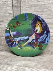 Disney Knowles Sleeping Beauty Collector Plate Once Upon a Dream 1991 - Picture 1 of 2