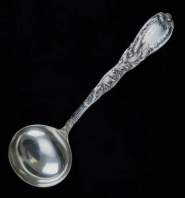 Antiguo cucharón ponche sopa de plata esterlina pesada Tiffany & Co crisantemo 1880 Foto 1 de 4