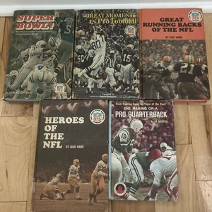 Vintage NFL Bücher aus den späten 60er und frühen 70er Jahren - Bild 1 von 11