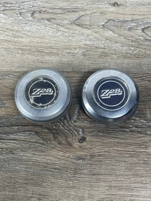 Par de tapas centrales de rueda Mag de 5 radios Chevrolet Camaro Z28 Z-28 1970-1981 Foto 1 de 4