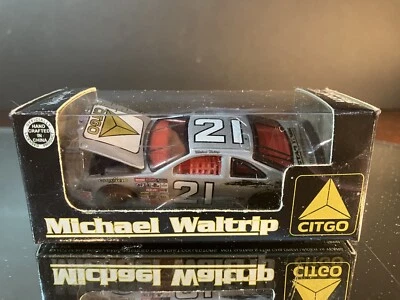 Michael Waltrip #21 Citgo Star Trek Primer Contacto 1996 Ford Thunderbird RCCA Foto 1 de 2