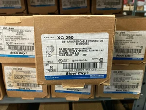 THOMAS AND BETTS XC 290 ZINC 3/8" ARMORED CABLE CONNECTOR 90 DEG *LOT OF 50* - Picture 1 of 5