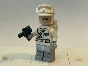 LEGO Star Wars Hoth Soldato Ribelle Uniforme Bianca Minifigure 75098 75138 sw0708 - Foto 1 di 6