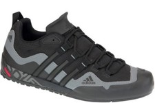 adidas gtx trainers