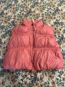 NWT Girls Cropped Puffer vest - Heart & Arrow - Pink - Size 14/16 - Picture 1 of 3