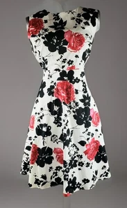 Abito medio rosso bianco nero floreale cravatta scollo barca senza maniche linea A 2XL nuovo con etichette - Foto 1 di 8