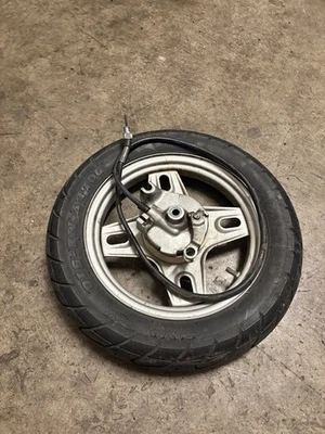 1988 年雅马哈 Razz Riva 50cc 原始设备制造商前轮带电缆 - 二手 — 第 1/3 张图片