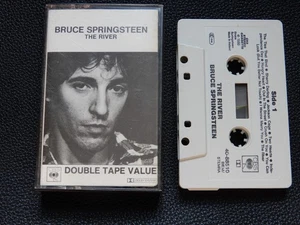 BRUCE SPRINGSTEEN - THE RIVER - 1980 DOUBLE CASSETTE TAPE ALBUM - Picture 1 of 5