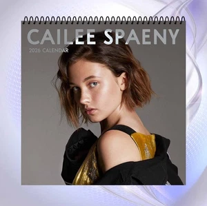 Cailee Spaeny 2026 Wandkalender, stilvolle Schauspielerin Fotos, Promi Fan Geschenk - Bild 1 von 6