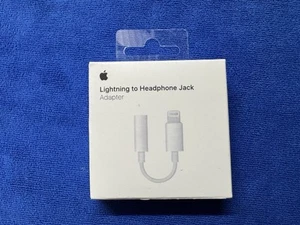 Genuine OEM Apple Lightning to 3.5 mm Headphone jack Adapter iPhone X 8 7 Plus - Zdjęcie 1 z 2