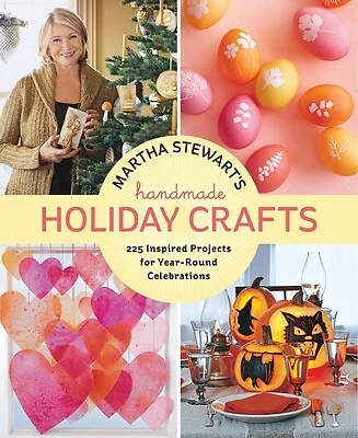 Martha Stewart's Handmade Holiday Crafts: 225 Inspired Projects for... - Image 1 of 1