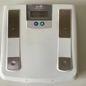 Tanita TBF-604 Body Fat Monitor Scale FREE SHIPPING! - Picture 1 of 6