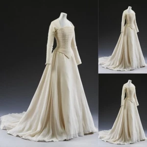 Vintage Wedding Dresses Square Neck Long Sleeves Sweep Train Bridal Gowns - Picture 1 of 9