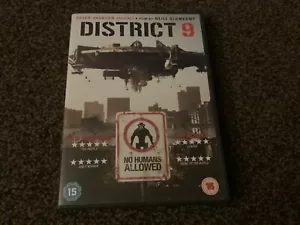 District 9 (DVD) - Picture 1 of 1