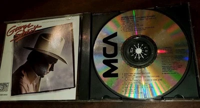 Does Fort Worth Ever Cross Your Mind - George Strait (CD 1984 MCA Records)  Foto 1 de 2