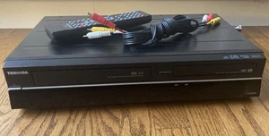 Toshiba DVD & Video Cassette Recorder HDMI Dubbing DVR620KU With Remote - Picture 1 of 13