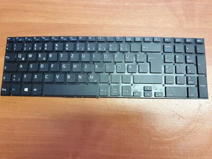 Teclado original repuesto 639396-041EXCELENTE estado proviene de un Sony SVF152A29M - Imagen 1 de 1