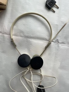 Vintage Soviet Headphones TON-2 – High-Impedance, Rare USSR Electronics - Afbeelding 1 van 22