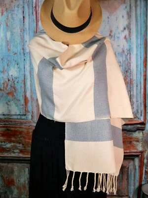 Mantón Rebozo Envoltura Azul y Beige Tejido a Mano Correa Trasera Telar Maya Chiapas Mexicano Foto 1 de 4