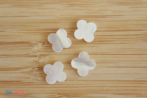 Discos de concha de trébol plano de 10 mm Lucky Four Hojas Piedras preciosas naturales sueltas 2 piezas - Imagen 1 de 9